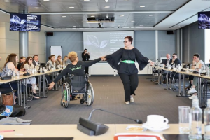 Interministeriële conferentie 'Handicap'  - Automatische afgifte EDC-kaart vanaf januari 2024