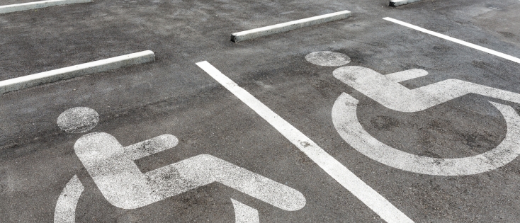 Een oplossing om de digitale controle van parkeerkaarten voor mensen met een handicap te verbeteren en onterechte boetes voor het gebruik van scanauto's te voorkomen.